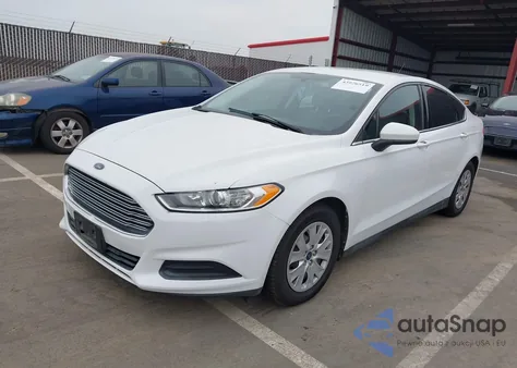 2013 Ford Fusion S z USA, uszkodzony, nr VIN 3FA6P0G75DR224191